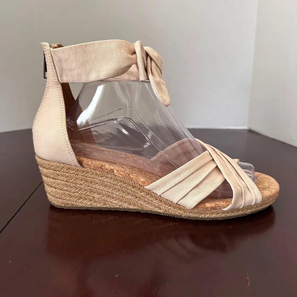 UGG Espadrille Wedge Sandals Womens 9 Cream Bow Ankle Strap Cork Jute Summer